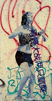 雨婷大战两只(只)藏獒