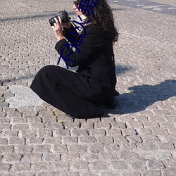 不知火舞與三個小男孩公園