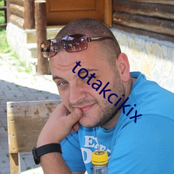 totakcikix