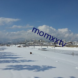 momxxtv