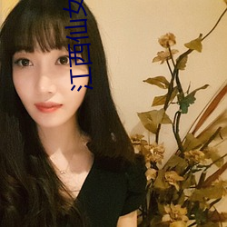 江西(xī)仙(xiān)女湖朝(cháo)霞掩映梦幻山(shān)水