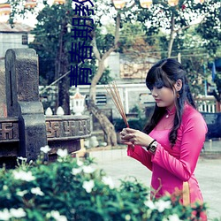 青春(chūn)期教育(yù)系列专题片:男孩女孩初中青春期系列(liè)教育