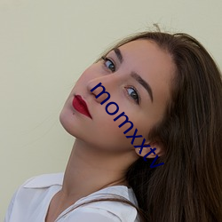 momxxtv