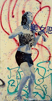 美女恶搞路人 （蚂蚁啃骨头）