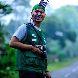 校(xiào)花小雪灌满了(le)男人们的(de)浓浆