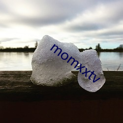 momxxtv