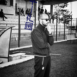 国产一卡2卡3卡4卡网(wǎng)站二百(bi)