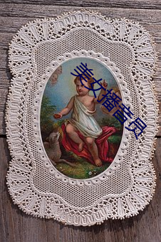 美女播音员