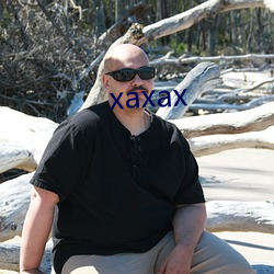 xaxax