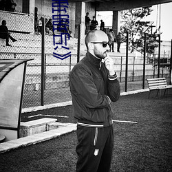 《冯(馮)珊珊(珊)挑战主人(人)的(的)新(新)任务视频(頻)》全集手机免费观看