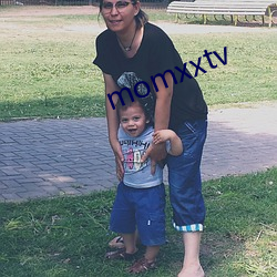 momxxtv