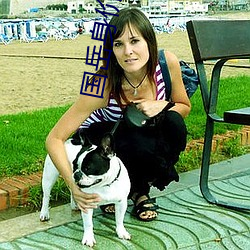 国岳身价(價)多少亿