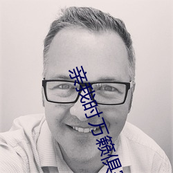亲我时万籁俱寂