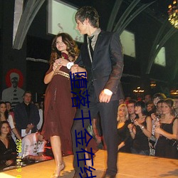 堕(墮)落千金在线观看(看)