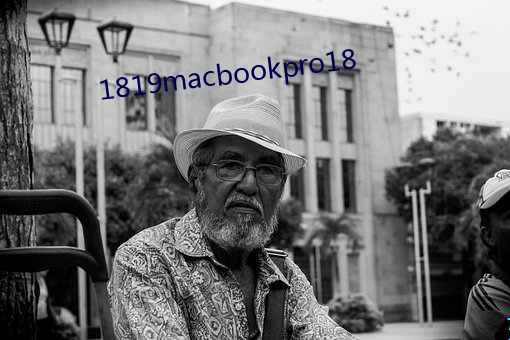 1819macbookpro18