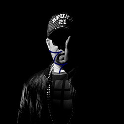 人人 （罄山采木）