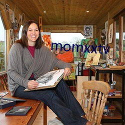 momxxtv