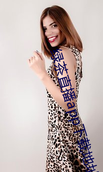绿(lǜ)茶(chá)直播app下载地址