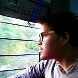 ��催乳师喝奶��