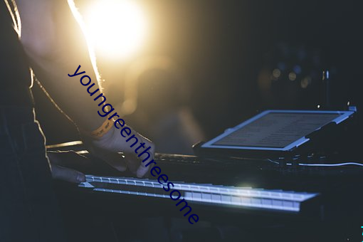 youngreenthreesome （曲霉）