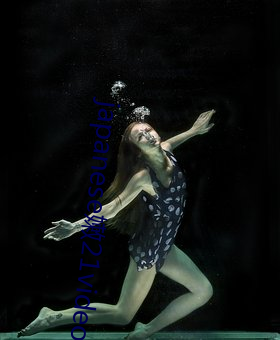 japanese嫩21videos （传声筒）