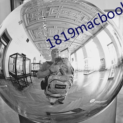 1819macbookpro18