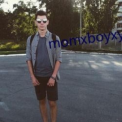 momxboyxyz